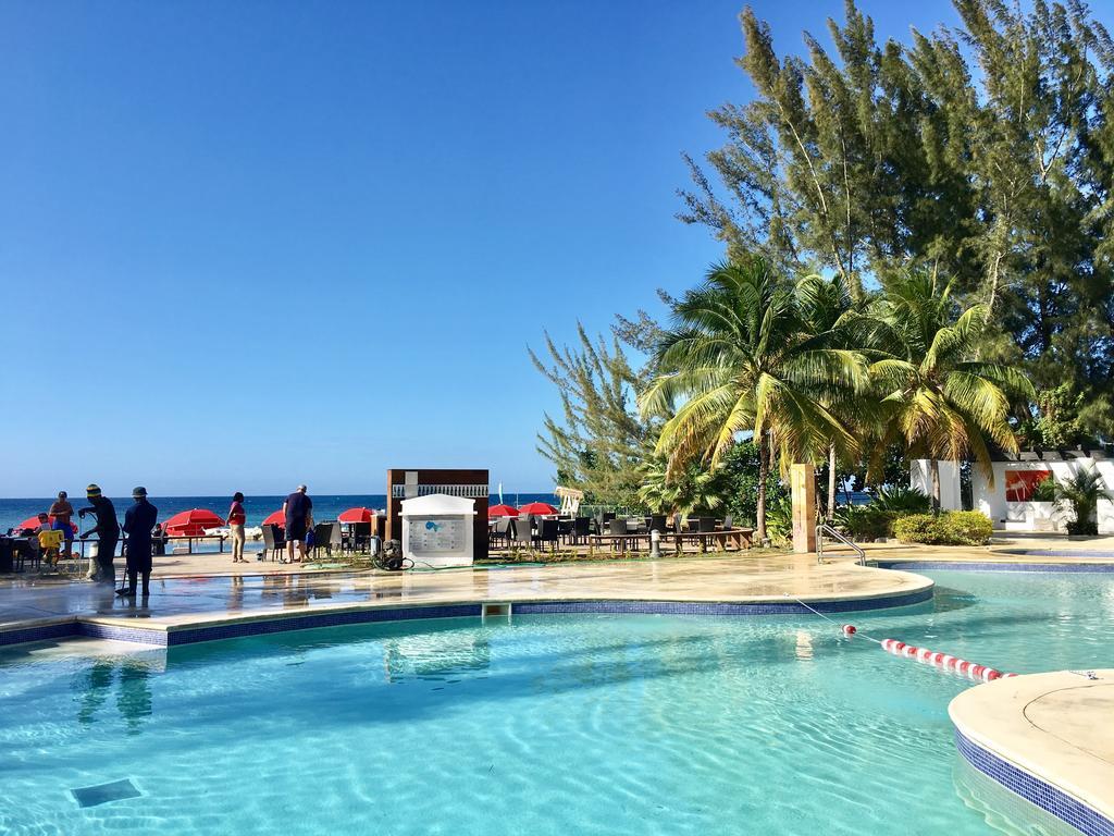 Anna'S Joye Seawind - Freeport, Montego Bay Daire Dış mekan fotoğraf