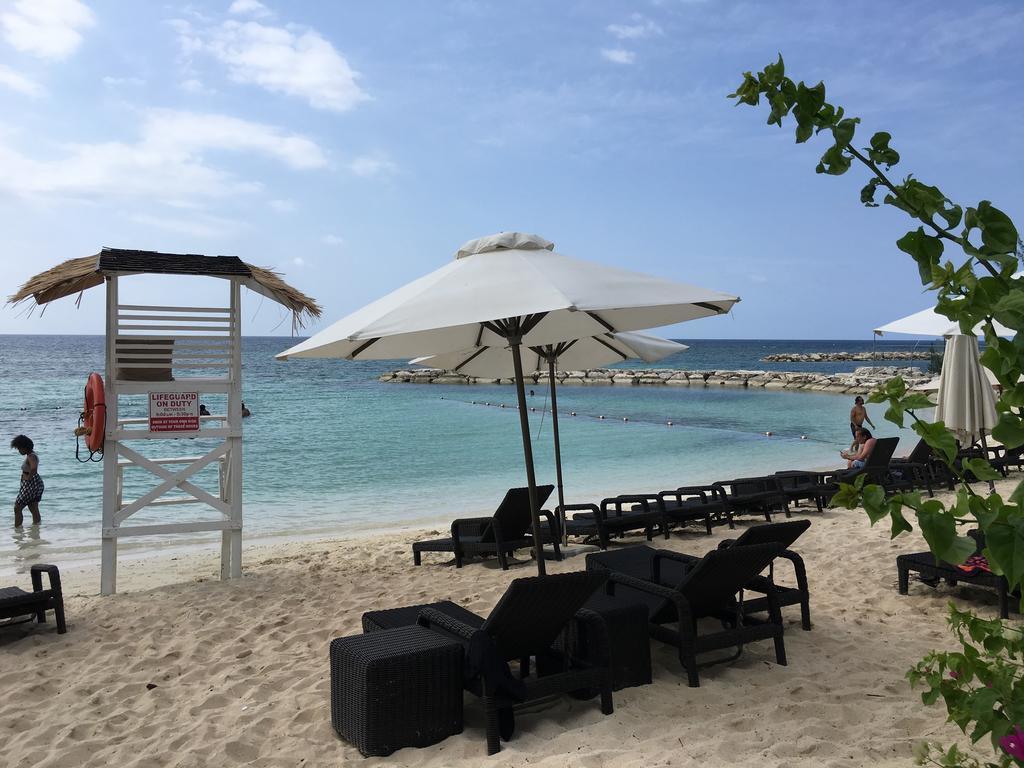 Anna'S Joye Seawind - Freeport, Montego Bay Daire Dış mekan fotoğraf